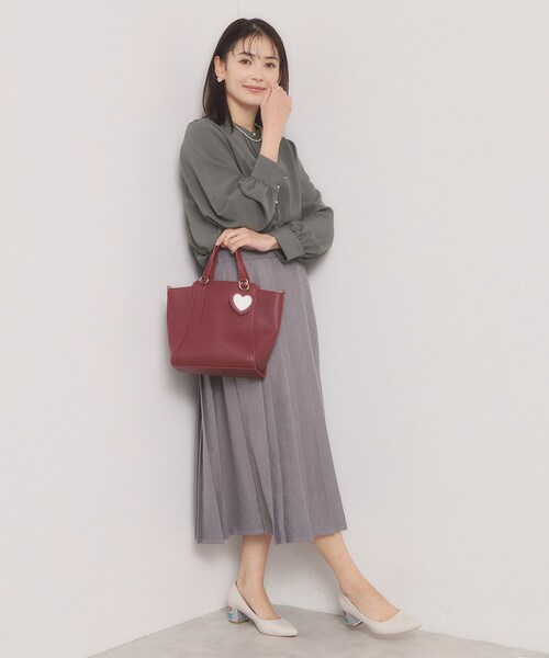 ITS'DEMO(イッツデモ)の「【入卒/手洗い可】フロントピンタックブラウス(シャツ/ブラウス・レディース・チャコールグレー/アイボリー/ナチュラル・00)」の10枚目の写真