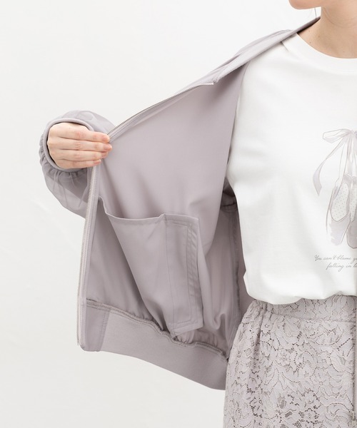 Honeys（ハニーズ）の「シアー重ねブルゾン（ブルゾン・レディース・グレイッシュベージュ/グレイッシュブルー/ブラック/ピンク系・M/LL/L/3L/S）」の15枚目の写真