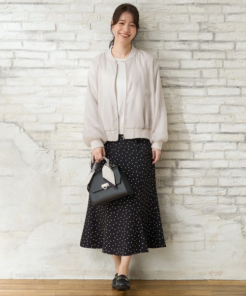 Honeys（ハニーズ）の「シアー重ねブルゾン（ブルゾン・レディース・グレイッシュベージュ/グレイッシュブルー/ブラック/ピンク系・M/LL/L/3L/S）」の17枚目の写真