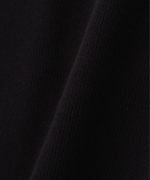 MHL.(エムエイチエル)の「FINE COTTON RIB JERSEY(Tシャツ/カットソー・メンズ・オフホワイト/ブラック/ベージュ・LARGE/MEDIUM)」の11枚目の写真