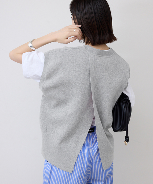 SLOBE IENA(スローブイエナ)の「《追加》ダブルフェイスバックオープンベスト(ベスト・レディース・ピンク系その他/チャコールグレー・FREE)」の9枚目の写真