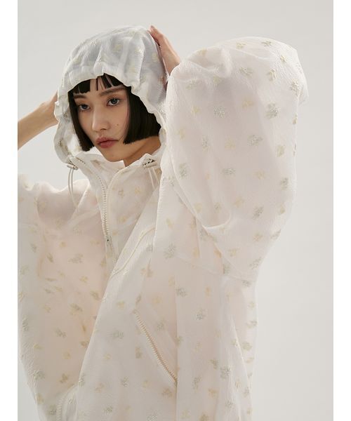 emmi（エミ）の「ビッグフォルムフーディーブルゾン（ブルゾン・レディース・オフホワイト/ブラック/レッド/ホワイト・F）」の5枚目の写真