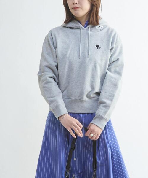 CONVERSE TOKYO(コンバーストウキョウ)の「WAVE LOGO HOODIE(パーカー・レディース・ブラック/グレー/ブルー・FREE)」の5枚目の写真