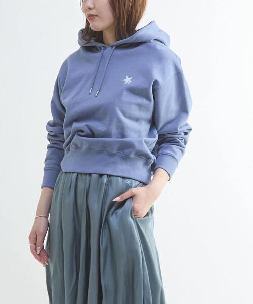 CONVERSE TOKYO(コンバーストウキョウ)の「WAVE LOGO HOODIE(パーカー・レディース・ブラック/グレー/ブルー・FREE)」の7枚目の写真