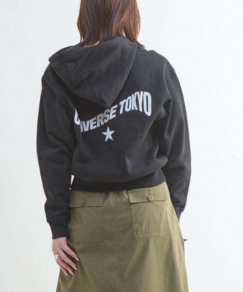 CONVERSE TOKYO(コンバーストウキョウ)の「WAVE LOGO HOODIE(パーカー・レディース・ブラック/グレー/ブルー・FREE)」の11枚目の写真