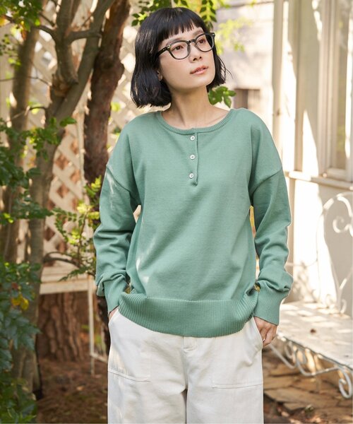 LBC（エルビーシー）の「コットンタッチ2WAYヘンリーニット（ニット/セーター・レディース・ピンク/オフホワイト/グリーン/ブルー・L/M）」の3枚目の写真