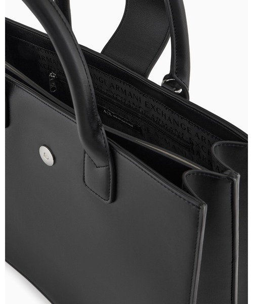 ARMANI EXCHANGE(アルマーニエクスチェンジ)の「【A|X アルマーニ エクスチェンジ】AXロゴ ミディアムハンドバッグ(ハンドバッグ・レディース・ブラック・FREE)」の6枚目の写真