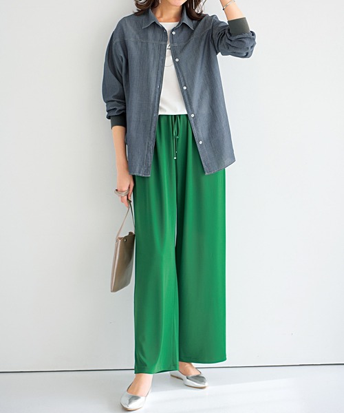 BELLUNA PLUS(ベルーナ)の「柔らかシアーデニムシャツ(シャツ/ブラウス・レディース・サックスブルー/ブルー・LARGE/MEDIUM/X-LARGE)」の7枚目の写真