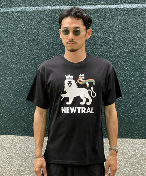 NEWTRAL(ニュートラル)の「【NEWTRAL】Lion Logo TEE(Tシャツ/カットソー・メンズ・ブラック/ホワイト・MEDIUM/LARGE/X-LARGE)」の1枚目の写真