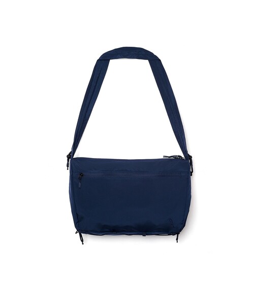 AIGLE（エーグル）の「撥水 ライト＆コンパクト ショルダーバッグ 10L（ショルダーバッグ・レディース・オレンジ/ホワイト/ダークネイビー・FREE）」の20枚目の写真
