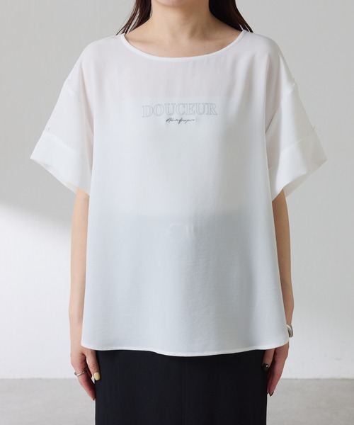 COLLAGE GALLARDAGALANTE(コラージュガリャルダガランテ)の「袖アレンジジョーゼットロゴT(Tシャツ/カットソー・レディース・レモンイエロー/オフホワイト/ネイビー・FREE)」の17枚目の写真