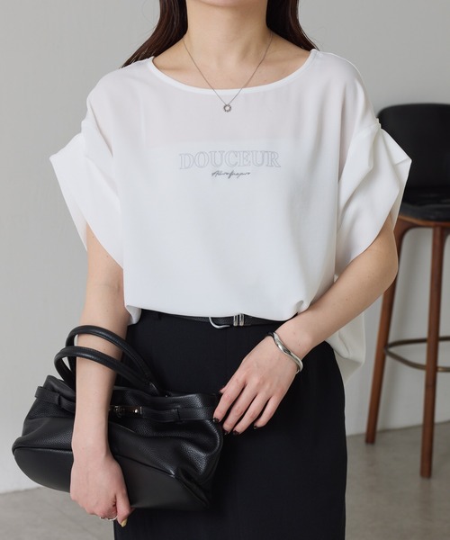 COLLAGE GALLARDAGALANTE(コラージュガリャルダガランテ)の「袖アレンジジョーゼットロゴT(Tシャツ/カットソー・レディース・レモンイエロー/オフホワイト/ネイビー・FREE)」の14枚目の写真