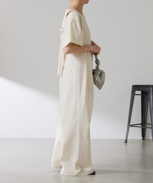 COLLAGE GALLARDAGALANTE(コラージュガリャルダガランテ)の「袖アレンジジョーゼットロゴT(Tシャツ/カットソー・レディース・レモンイエロー/オフホワイト/ネイビー・FREE)」の22枚目の写真