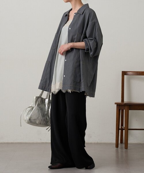 Omekashi(オメカシ)の「スリットレースキャミソール(キャミソール・レディース・ライトグレー/オフホワイト/ブラック/ベージュ・FREE)」の10枚目の写真