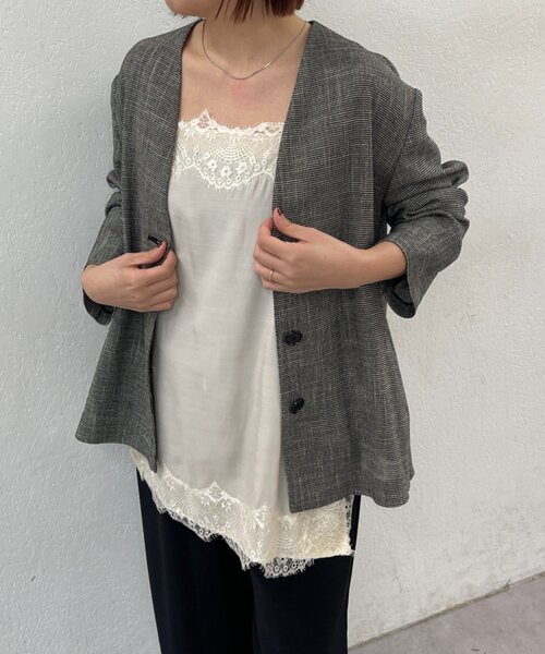 Omekashi(オメカシ)の「スリットレースキャミソール(キャミソール・レディース・ライトグレー/オフホワイト/ブラック/ベージュ・FREE)」の21枚目の写真