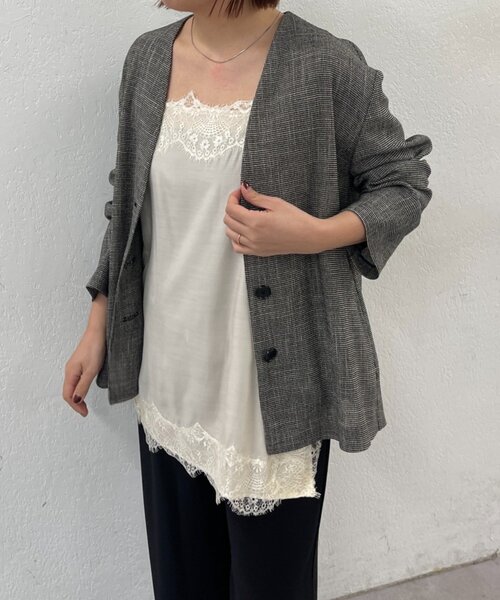 Omekashi(オメカシ)の「スリットレースキャミソール(キャミソール・レディース・ライトグレー/オフホワイト/ブラック/ベージュ・FREE)」の22枚目の写真