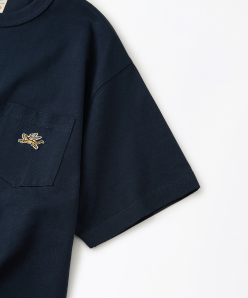OUTSTANDING(アウトスタンディング)の「MIGHTY TIGER LOGO POCKET TEE_NAVY(Tシャツ/カットソー・レディース・その他・SMALL/MEDIUM/LARGE)」の5枚目の写真