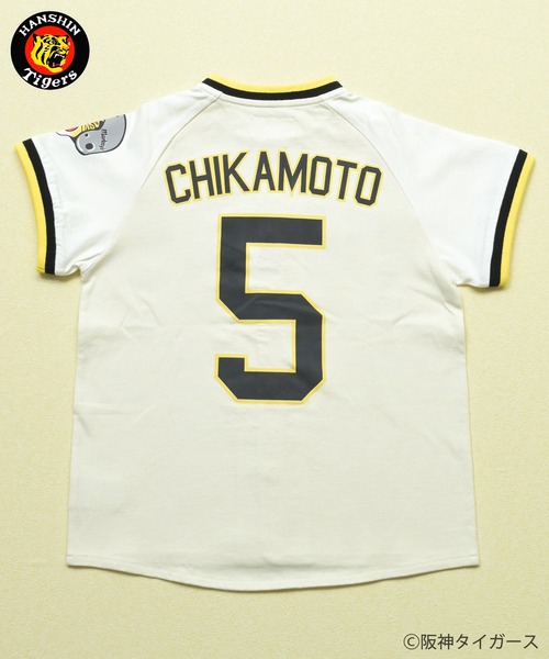 MARKEY'S（マーキーズ）の「【阪神タイガース】別注 半袖ベースボールシャツ（シャツ/ブラウス・キッズ・ホワイト系4/ホワイト系6/ホワイト系7/ホワイト系8/ホワイト系1/ホワイト系2/ホワイト系5/ホワイト系3・S/M/L）」の3枚目の写真