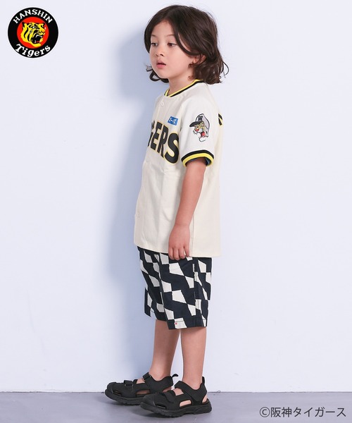 MARKEY'S（マーキーズ）の「【阪神タイガース】別注 半袖ベースボールシャツ（シャツ/ブラウス・キッズ・ホワイト系4/ホワイト系6/ホワイト系7/ホワイト系8/ホワイト系1/ホワイト系2/ホワイト系5/ホワイト系3・S/M/L）」の17枚目の写真