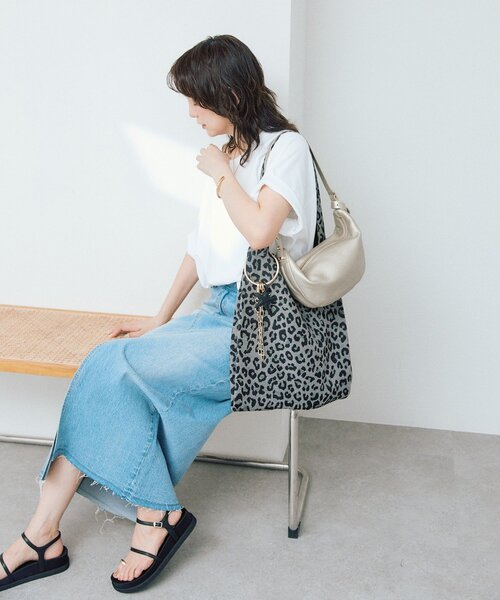 RIVE DROITE（リヴドロワ）の「【インフルエンサーYossshiiii企画】ヴィンテージ天竺ゴブソデTee（Tシャツ/カットソー・レディース・ホワイト/カーキ/モカ/ブラック・FREE）」の7枚目の写真