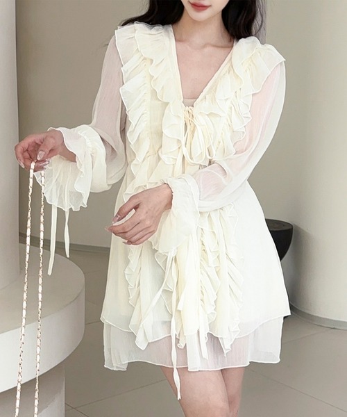 Jasmine Grandiflorum(ジャスミングランディフローラム)の「【Jasmine】ダブルラッフルシフォンワンピース (SS)(ワンピース・レディース・アイボリー・FREE)」の1枚目の写真