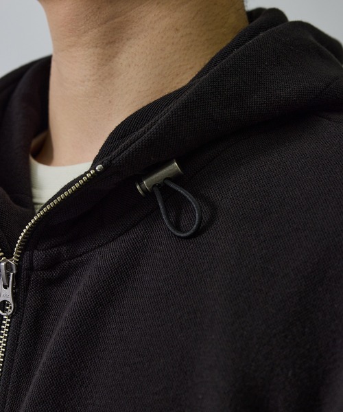 le cercle ADAM ET ROPE'(ルセルクルアダムエロペ)の「スポンディッシュカノコジップパーカー(パーカー・メンズ・ベージュ系その他/ブラック・M/LL/L)」の11枚目の写真