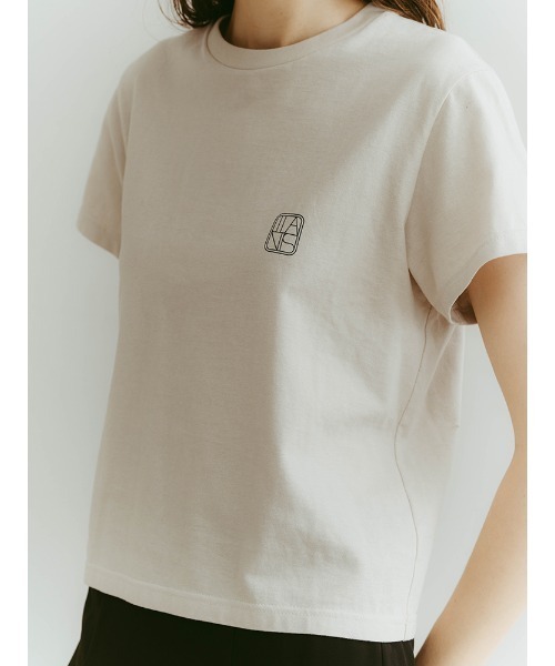ILANIS(イラニス)の「ILANIS Graphic Tee(Tシャツ/カットソー・レディース・オフホワイト/ベージュ・FREE/S)」の5枚目の写真