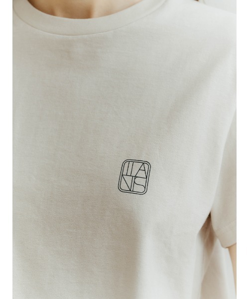 ILANIS(イラニス)の「ILANIS Graphic Tee(Tシャツ/カットソー・レディース・オフホワイト/ベージュ・FREE/S)」の6枚目の写真