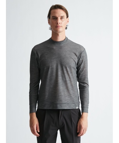 MIZUNO(ミズノ )の「【Mizuno | AOURE】DYNAMOTION FIT MOCK NECK TEE LS(Tシャツ/カットソー・メンズ・ブラック/グレー・SMALL/MEDIUM/LARGE/X-LARGE)」の21枚目の写真