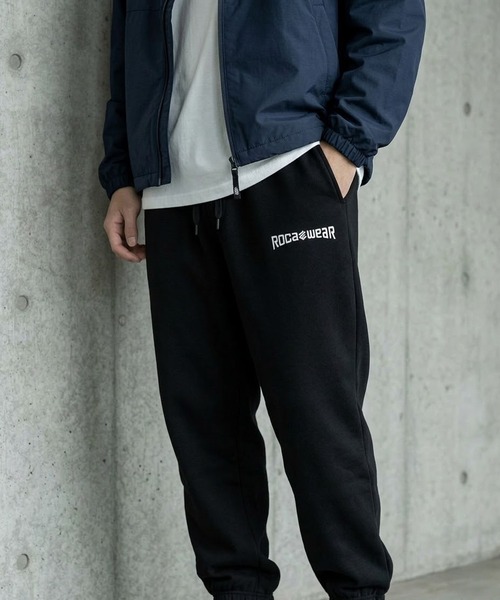 ROCAWEAR(ロカウェア)の「ROCAWEAR/ロカウェア ENBROIDERY SWEAT PANTS(CN)(スウェットパンツ・メンズ・グレー/ブラック・XX-LARGE/X-LARGE/MEDIUM/LARGE/SMALL)」の2枚目の写真
