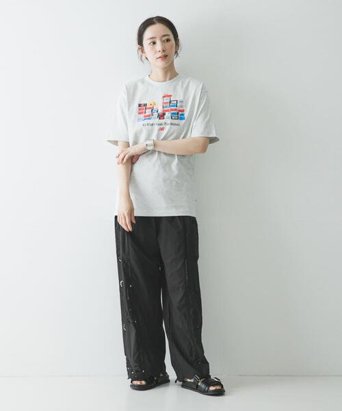 NEW BALANCE（ニューバランス）の「NEW BALANCE　ボックスTシャツ（Tシャツ/カットソー・レディース・ライトグレー/ブラック・SMALL）」の8枚目の写真