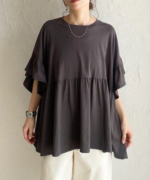 She's Closet（シーズクローゼット）の「接触冷感 綿100% 半袖 フリル袖 切り替えギャザー ペプラム ティアードTシャツ（Tシャツ/カットソー・レディース・ブラック/アイボリー/チャコールグレー・FREE）」の3枚目の写真