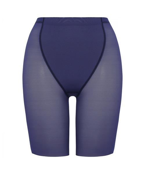 Triumph(トリンプ)の「ボディーライナー8010 3分丈ロングショーツ【M,Lサイズ】 TR8010 PT(3)(ショーツ・レディース・スモークピンク/ライトブルー/ネイビー/ベージュ・L/M)」の1枚目の写真