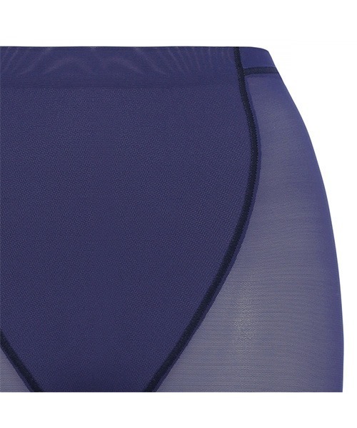 Triumph(トリンプ)の「ボディーライナー8010 3分丈ロングショーツ【M,Lサイズ】 TR8010 PT(3)(ショーツ・レディース・スモークピンク/ライトブルー/ネイビー/ベージュ・L/M)」の5枚目の写真