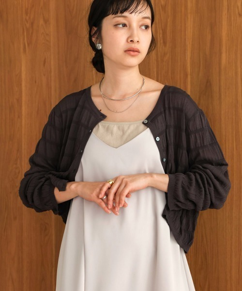 Bab(バブ)の「シャーリング前後2WAYトップス(Tシャツ/カットソー・レディース・アイボリー/イエロー/ライトグリーン/チャコールグレー・FREE)」の2枚目の写真