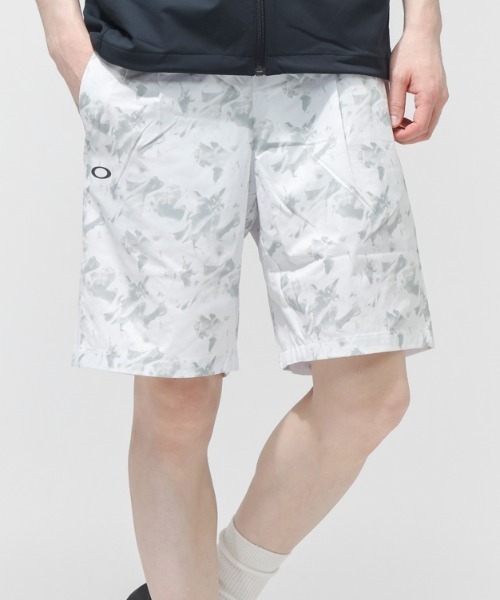 OAKLEY(オークリー)の「オークリー ENHANCE MOBILITY SHORTS 7.0(その他パンツ・メンズ・ホワイト/ブラック/ブラック×ブラック・M/L/LL/3L)」の1枚目の写真
