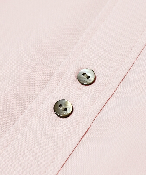 Diamond Layla(ダイアモンドレイラ)の「Silky Airlight High-Low Overshirt S191(シャツ/ブラウス・レディース・ライトピンク・MEDIUM)」の6枚目の写真