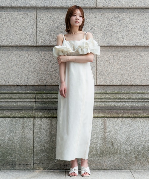 SENEE(セニー)の「fringe line belt cami one-piece(フリンジラインベルトキャミワンピース)(ワンピース・レディース・ブラック/グレイッシュベージュ/アイボリー・MEDIUM/SMALL)」の14枚目の写真