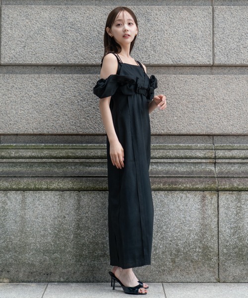 SENEE(セニー)の「fringe line belt cami one-piece(フリンジラインベルトキャミワンピース)(ワンピース・レディース・ブラック/グレイッシュベージュ/アイボリー・MEDIUM/SMALL)」の12枚目の写真