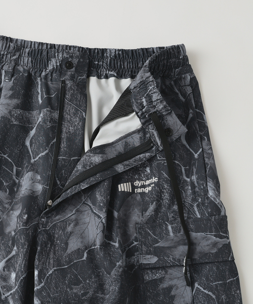 EDIFICE（エディフィス）の「CLUBHAUS / Dynamic Range (クラブハウス) Warm UP ショーツ（その他パンツ・メンズ・ブラック/チャコールグレー・MEDIUM/LARGE）」の13枚目の写真