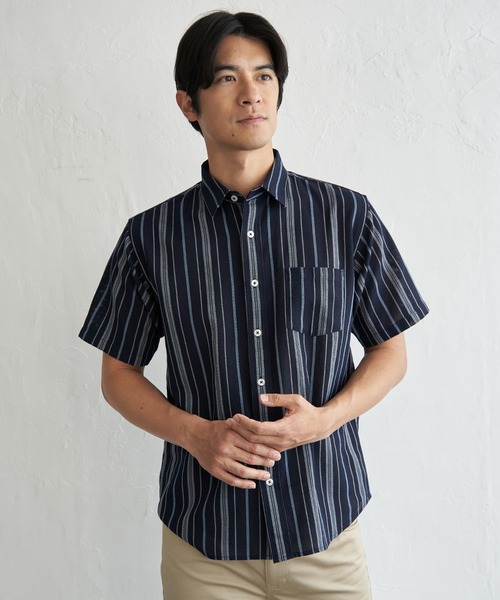 ikka(イッカ)の「冷感パナマレギュラーカラー半袖シャツ(シャツ/ブラウス・メンズ・マスタード/ネイビー/ベージュ/オフホワイト/ブルー/オリーブ・M/L/XL/S)」の5枚目の写真