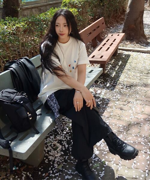 NOT NEW(ナットニュー)の「Sticker T-Shirt White(Tシャツ/カットソー・レディース・ホワイト・1/2/3)」の7枚目の写真