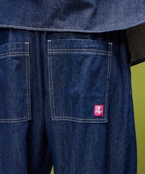 X-girl(エックスガール)の「FACE LABEL POCKET EASY PANTS(その他パンツ・レディース・インディゴブルー/ピンク/マルチ・S/M)」の8枚目の写真