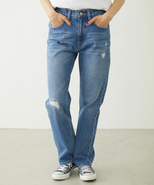 MILKFED.(ミルクフェド)の「REPAIR DETAIL DENIM PANTS(デニムパンツ・レディース・ライトインディゴブルー/インディゴブルー/ブラック・M/S)」の3枚目の写真