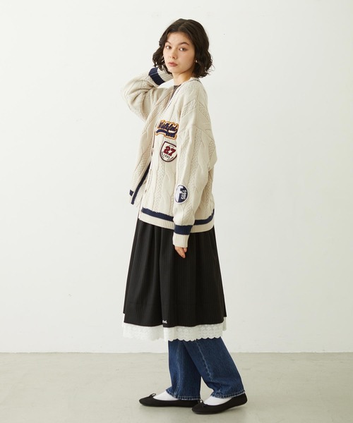 MILKFED.(ミルクフェド)の「REPAIR DETAIL DENIM PANTS(デニムパンツ・レディース・ライトインディゴブルー/インディゴブルー/ブラック・M/S)」の19枚目の写真