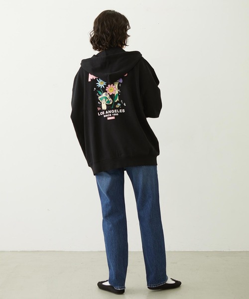 MILKFED.(ミルクフェド)の「REPAIR DETAIL DENIM PANTS(デニムパンツ・レディース・ライトインディゴブルー/インディゴブルー/ブラック・M/S)」の14枚目の写真