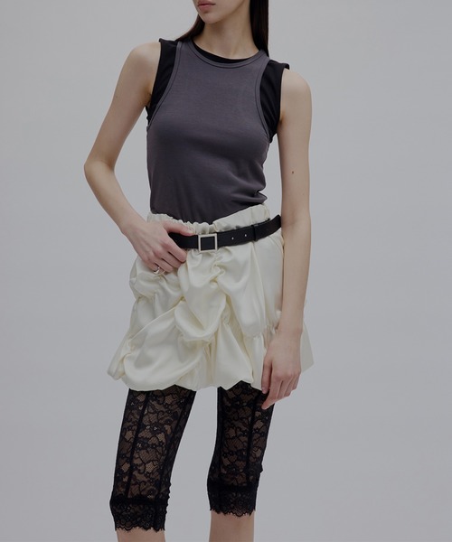 Ameri(アメリ)の「MEDI BUMPY BALLOON MINI SKIRT(スカート・レディース・ライトブルー/ブラック/アイボリー・MEDIUM/SMALL)」の4枚目の写真