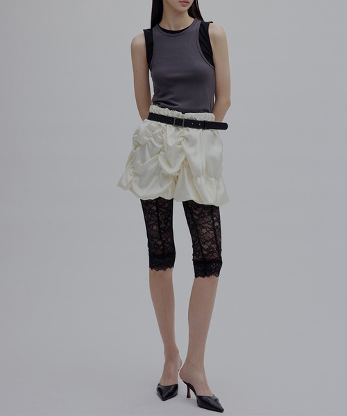 Ameri(アメリ)の「MEDI BUMPY BALLOON MINI SKIRT(スカート・レディース・ライトブルー/ブラック/アイボリー・MEDIUM/SMALL)」の6枚目の写真
