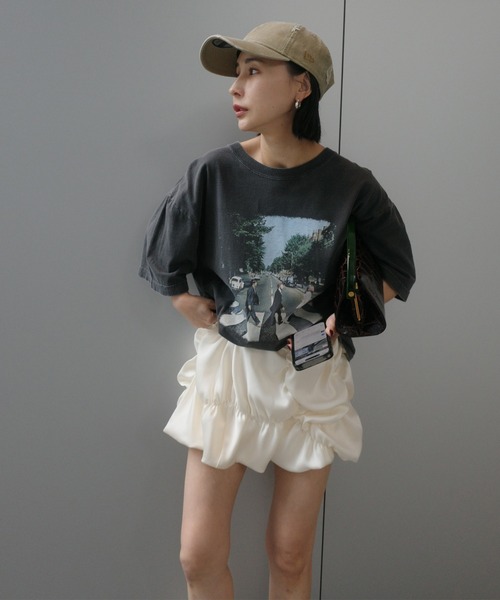 Ameri(アメリ)の「MEDI BUMPY BALLOON MINI SKIRT(スカート・レディース・ライトブルー/ブラック/アイボリー・MEDIUM/SMALL)」の8枚目の写真