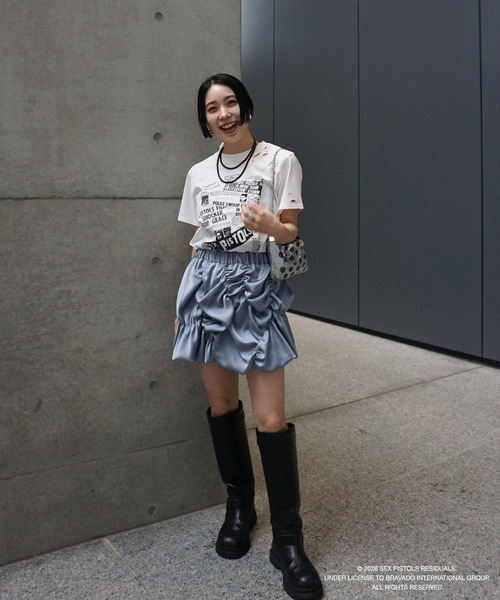 Ameri(アメリ)の「MEDI BUMPY BALLOON MINI SKIRT(スカート・レディース・ライトブルー/ブラック/アイボリー・MEDIUM/SMALL)」の20枚目の写真